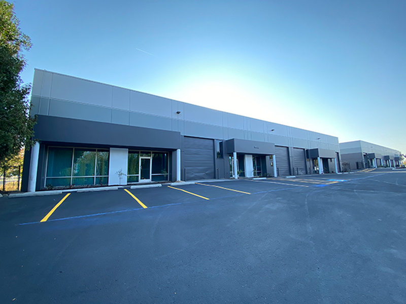 LEASED - 15,020 SF Industrial
Hillsboro, Oregon
