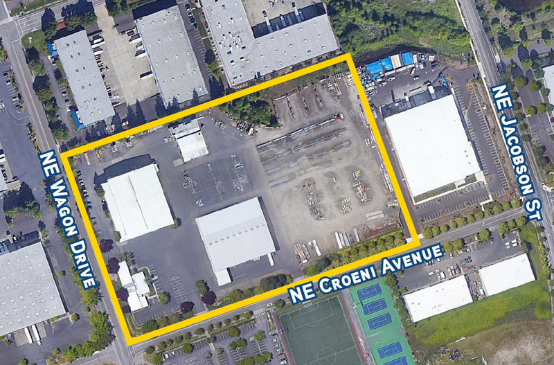 SOLD - $17,500,000 -
106,464 SF on 13.53 Acres
Industrial